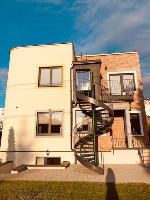 Dvojizbovy Apartman V Blizskom Centre Bardejova Экстерьер фото